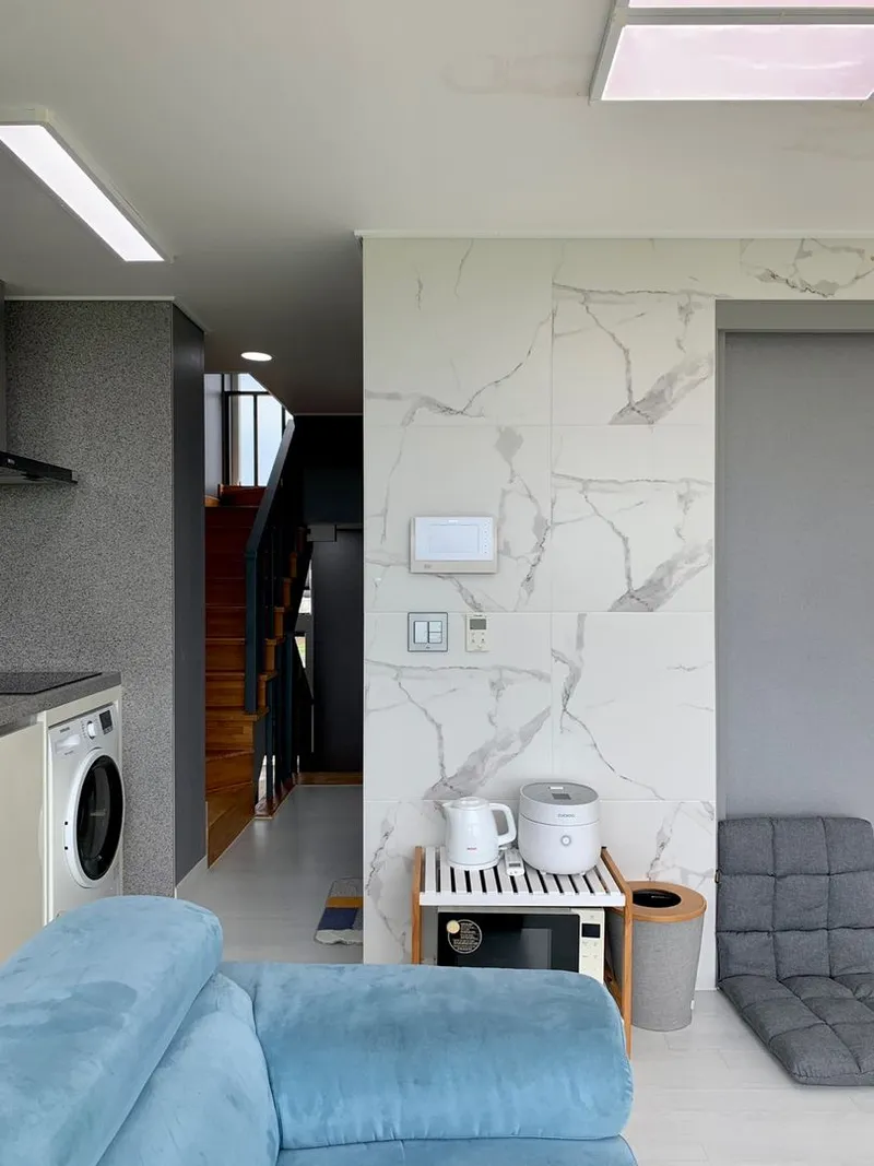 [제주 애월][애월하귀]위치 최강 바다뷰 독채 투룸 바다초입 도심인프라 인접 배민가능 63
