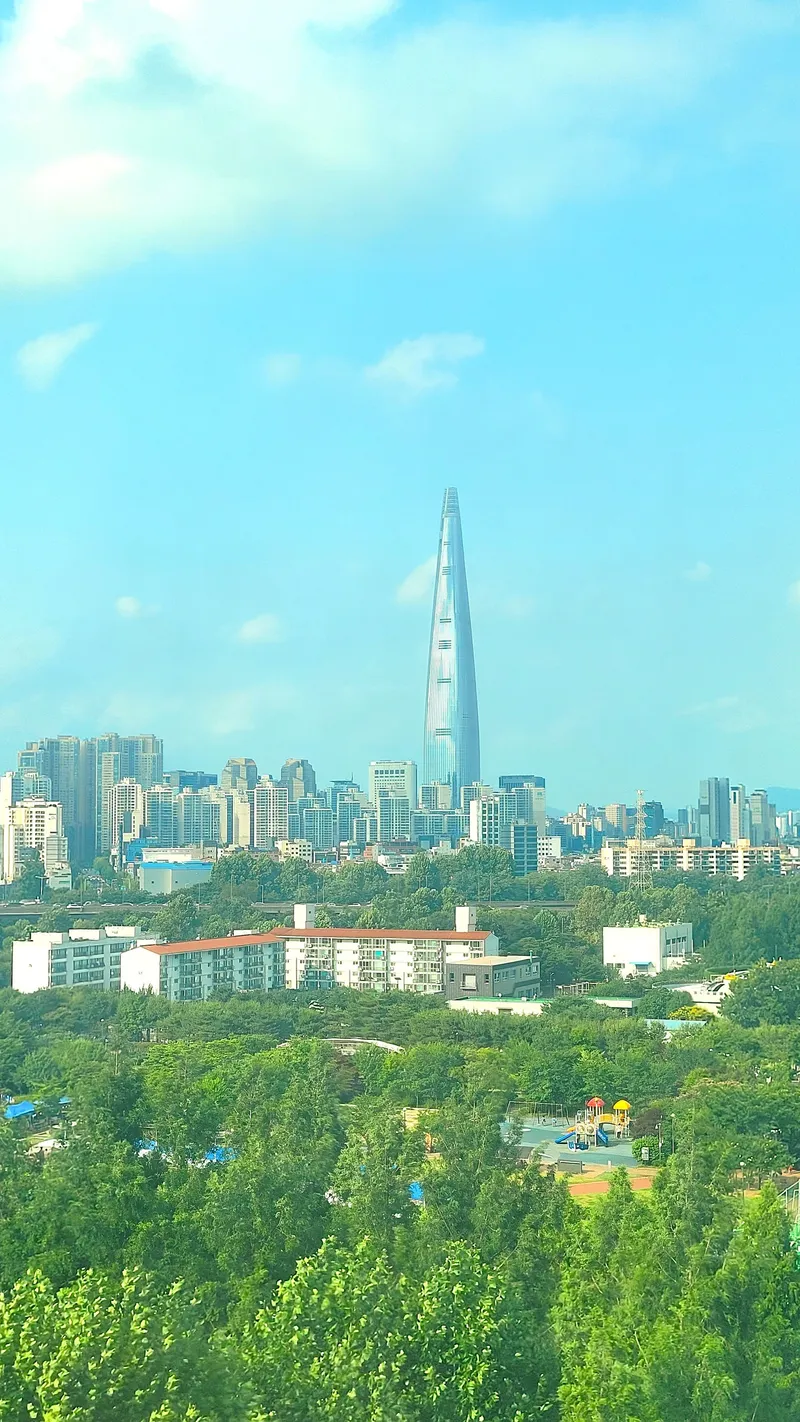 [Gangnam, Seoul] Right in front of Daecheong Station on Line 3 #Samsung Hospital #Daechi-dong Academy Street #Setec 20