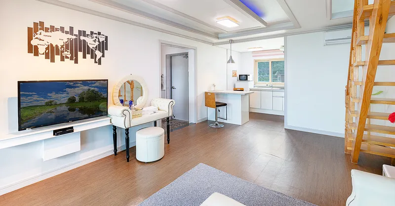 [Geoje] Hakdong One Month Living Ocean View Duplex A Building 301 7
