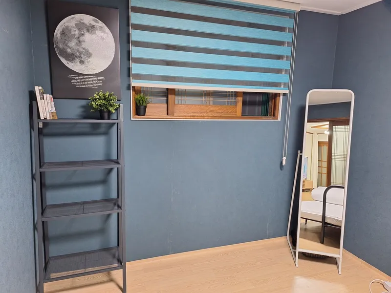[Namwon, Seogwipo] 32 pyeong 3-room apartment in Shinsang Namwon near Soesogak Beach 42