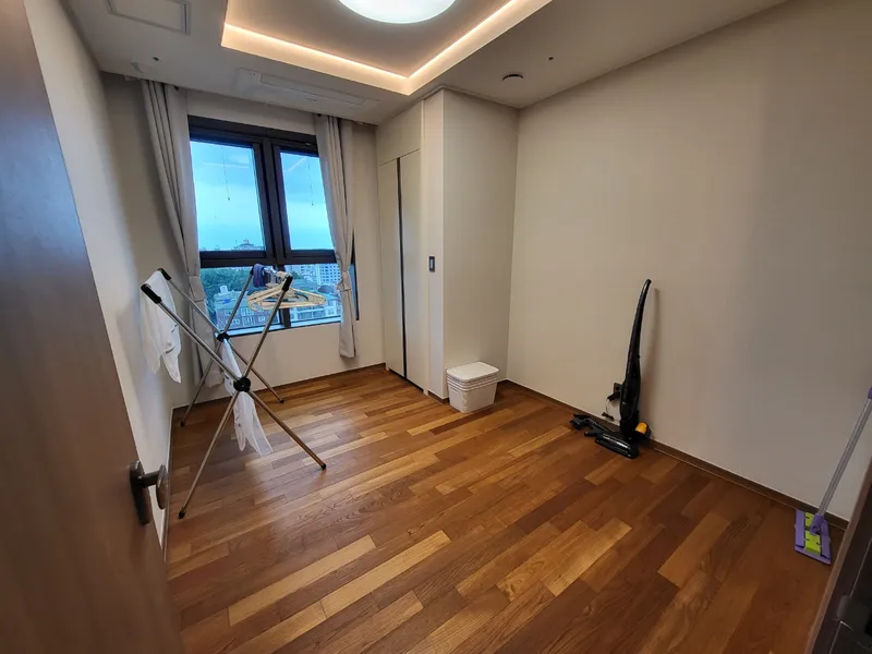 [제주 연동] 바다가 보이는 쓰리룸 탑층 9