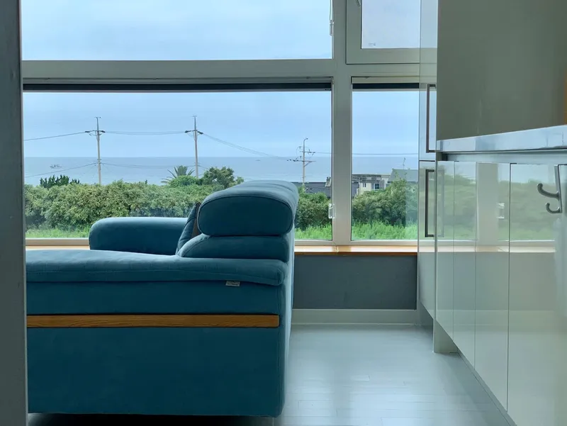 [제주 애월][애월하귀]위치 최강 바다뷰 독채 투룸 바다초입 도심인프라 인접 배민가능 65