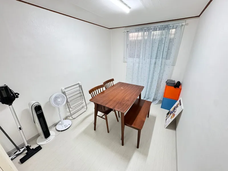 [Songpa, Seoul] Jamsil Remodeling First Occupancy Quiet Residential Area Fully-Optioned Two-Room 3