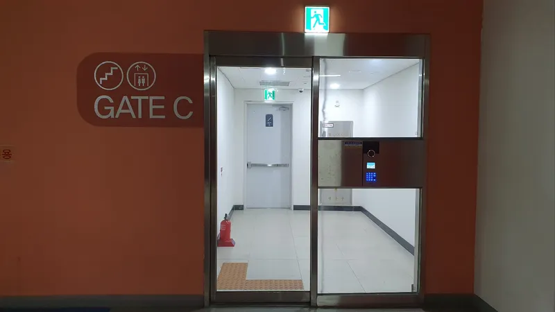 [Gimpo] Sky View Office Hotel B [Gyeonggi Gimpo Pungmu-dong] (Full-service) (Free parking) 24