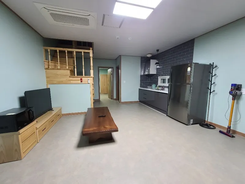[전남 나주] 논밭뷰 가족이 방문하기 좋은 자연속 힐링할수있는 펜션#나비 3