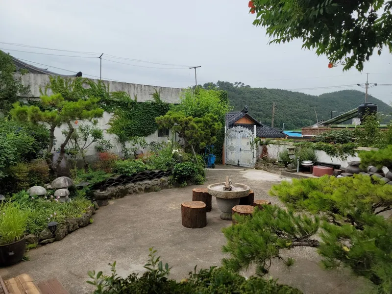[경남 남해] 자연 속 독특한 별채와 넓은 마당의 투룸 독채, 54