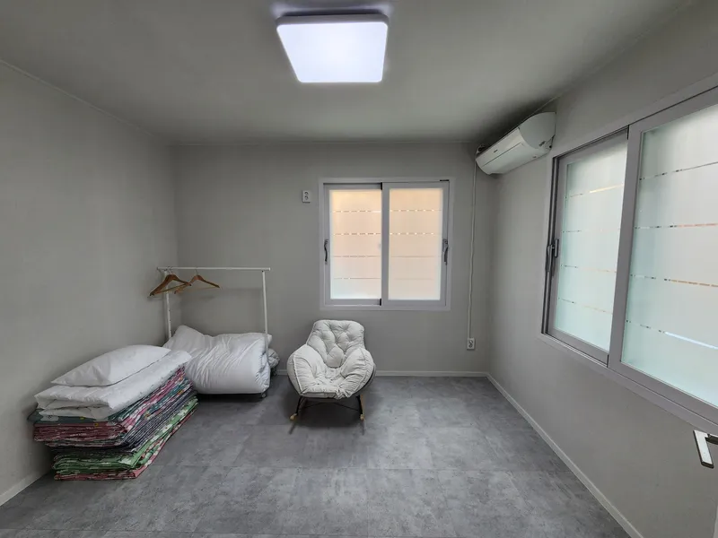 [Pohang] Accommodation near Songdo Beach, Jukdo Market, 1st floor 9
