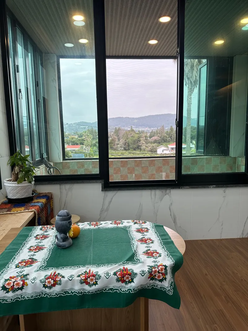 [Namwon, Seogwipo] Seogwipo Namwon Pyeoseon Sea 10 minutes Dog-friendly independent pool villa 38