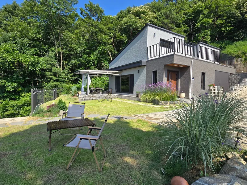[Yangpyeong] A two-story, modern-style house with a great view 19