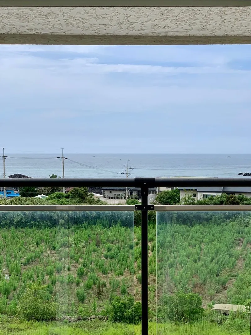 [제주 애월][애월하귀]위치 최강 바다뷰 독채 투룸 바다초입 도심인프라 인접 배민가능 86