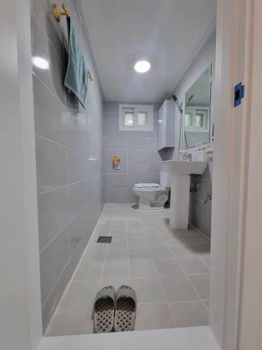 [Yongsan, Seoul] Fully-optioned three-room 24 (2 rooms, living room) 7