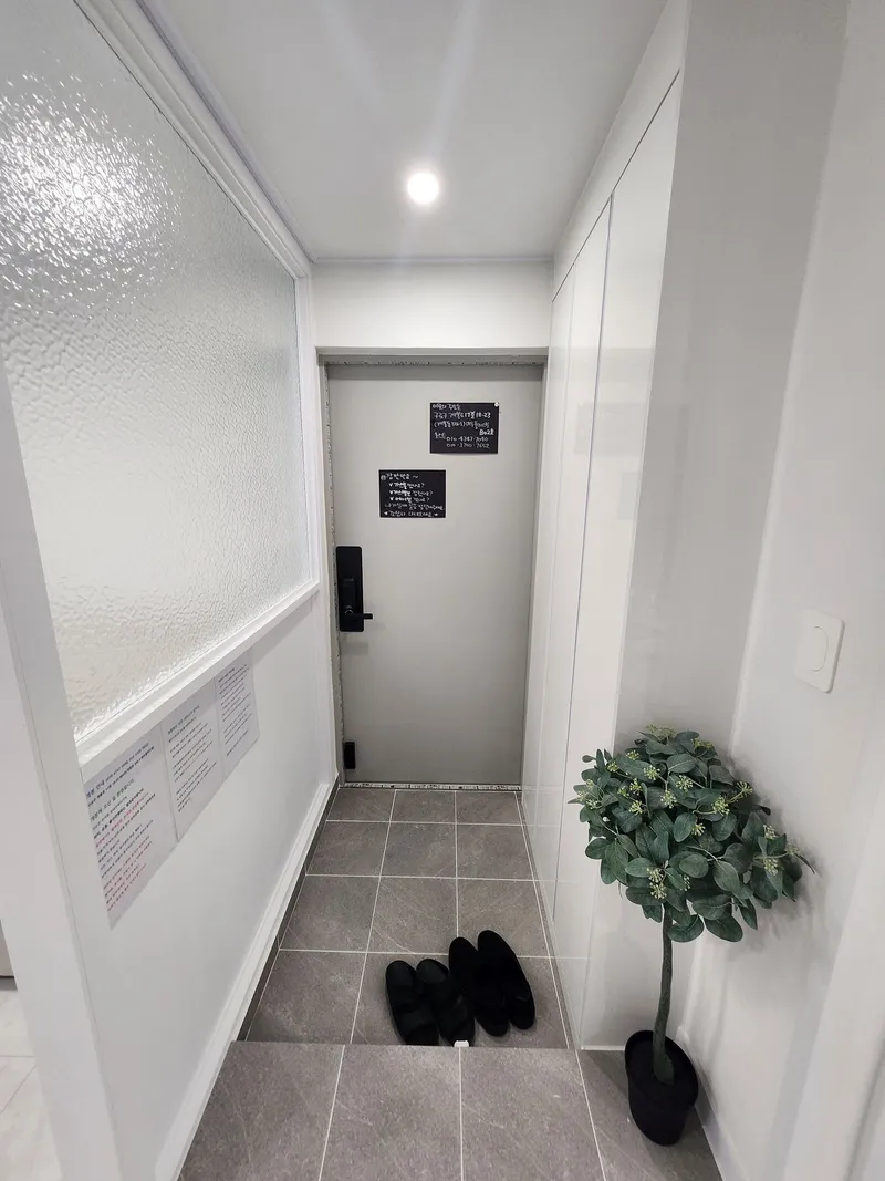 [Guro, Seoul] 3-room house 6 minutes from Gaebong Station 18