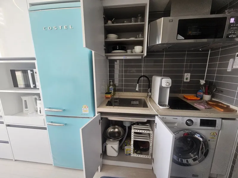 [Ansan] 28th floor officetel with ocean view bedroom on Banwol Island 32
