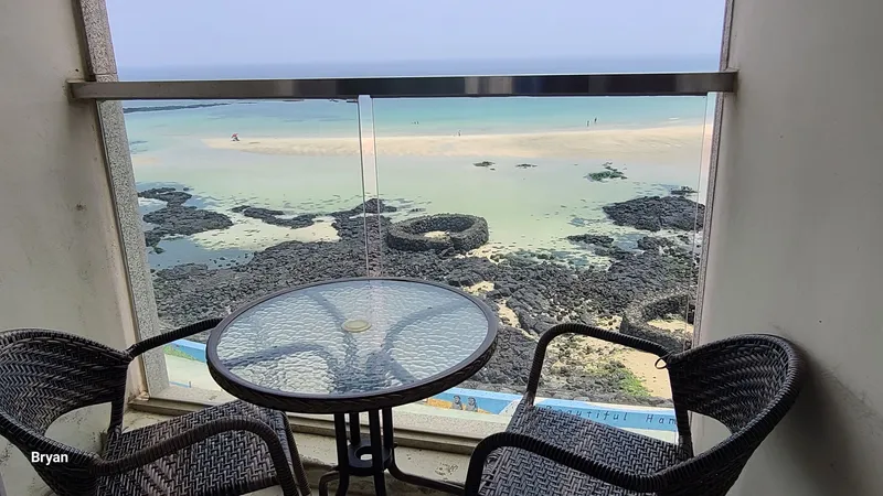 [제주 조천][제주 함덕] 에메랄드빛 오션뷰 함덕해변 바로 앞 호텔 8