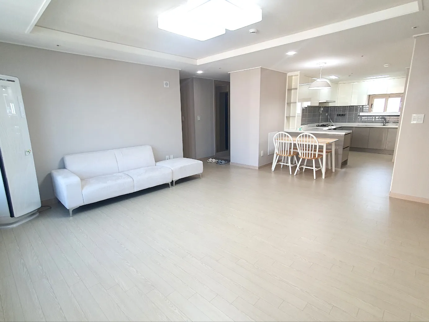 Okgye-dong Three-Bedroom Apartment