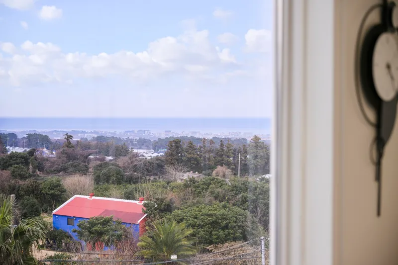 [Jocheon, Jeju] The highest-end renewed Jeju Jam A 4th floor with an ocean view sunrise attic 39