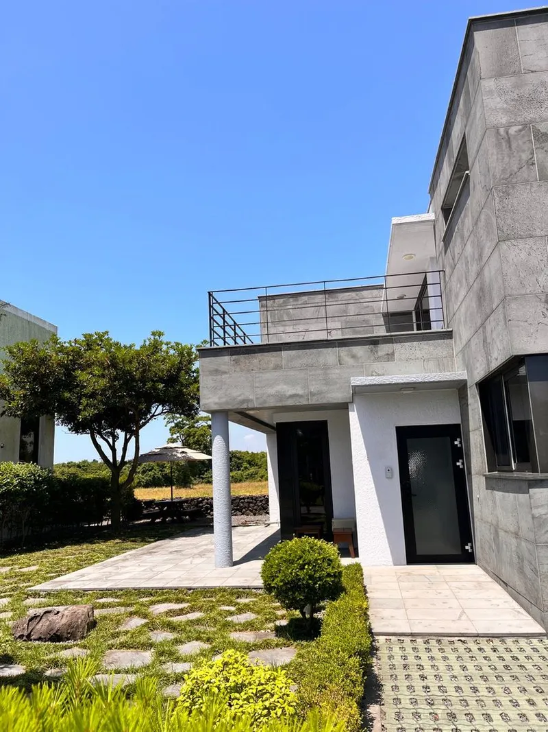 [서귀포 표선] 제주모도1 야외 온수 미니수영장 37평 독채 50