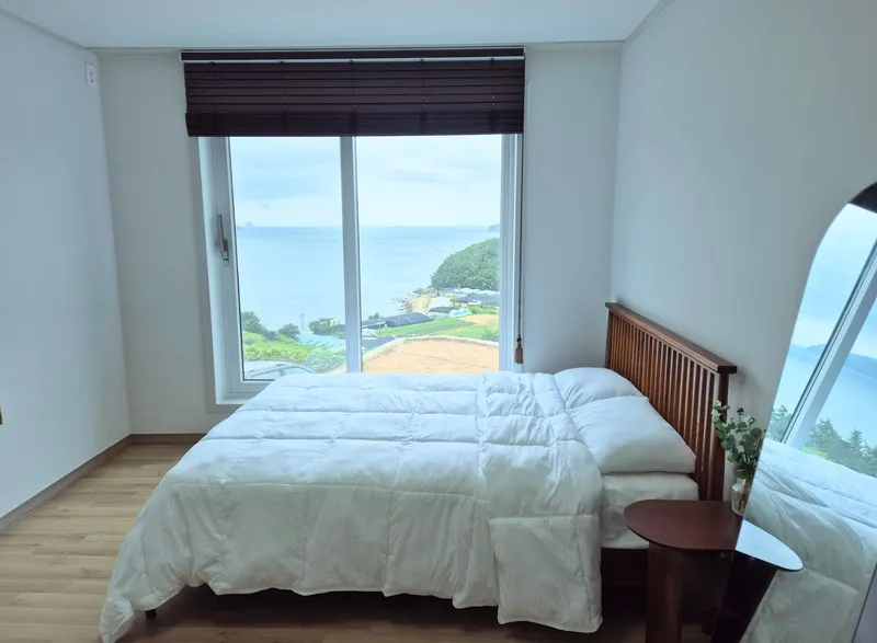 [경남 남해] 25평 6명 숙박 가능한 오션뷰 한달살기 단독주택 스테이심 7