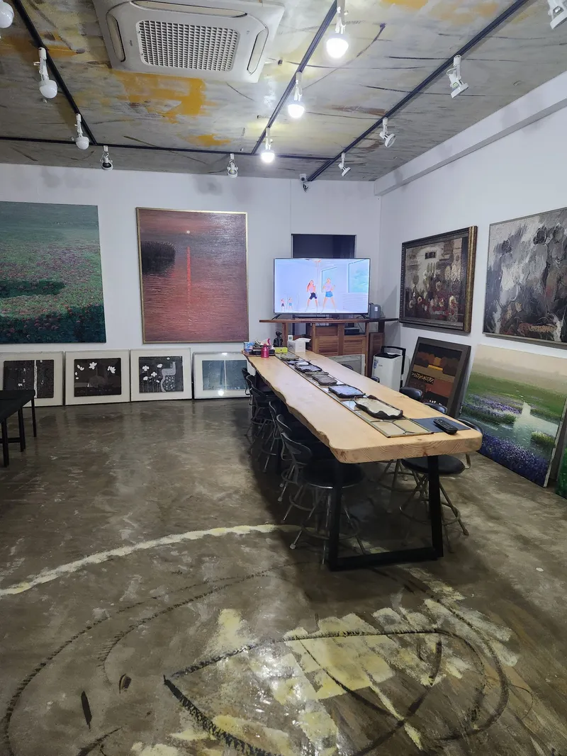 [Yangpyeong] Kim Geum-an Color Gallery House 2nd floor 6