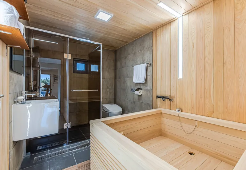 [Gangneung] 1 minute walk from Yeongjin Beach, emotional private house, lawn yard, jacuzzi 19