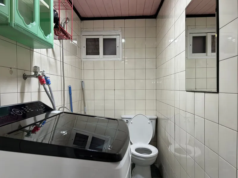 [Mapo, Seoul] 7 minutes from Ewha Womans University & Ahyeon Station Two-room 10