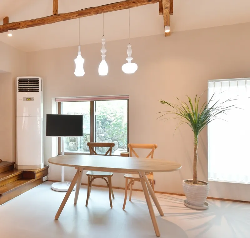 [Hallim, Jeju] Aewol, Gwakji, Gwidok coastal road village cozy jacuzzi yard independent accommodation 5