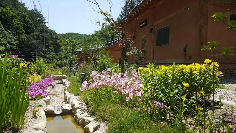 [Ulju, Ulsan] Country House, Yellow Clay Room / Sarangchae 12