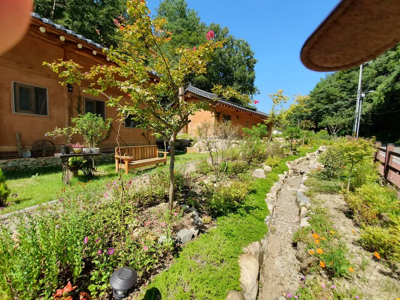 [Ulju, Ulsan] Country House, Yellow Clay Room / Sarangchae 10