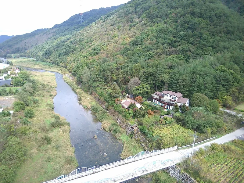 [Pyeongchang] Geumdangsan Mountain foothills Geumdang Valley clean highland resort pension: Rigel 18