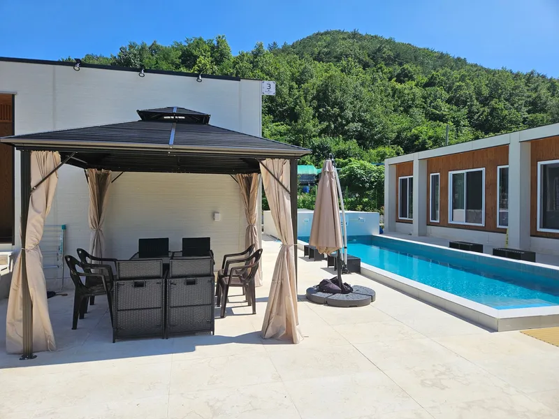 [Yeosu] Hwayang New Eco-friendly 23-pyeong Private House Large Hot Water Pool Phytoncide Forest Bathing 12