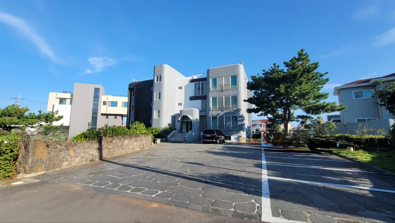 [Yongdam 3-dong, Jeju] Pension 202 near the sea next to the airport 8