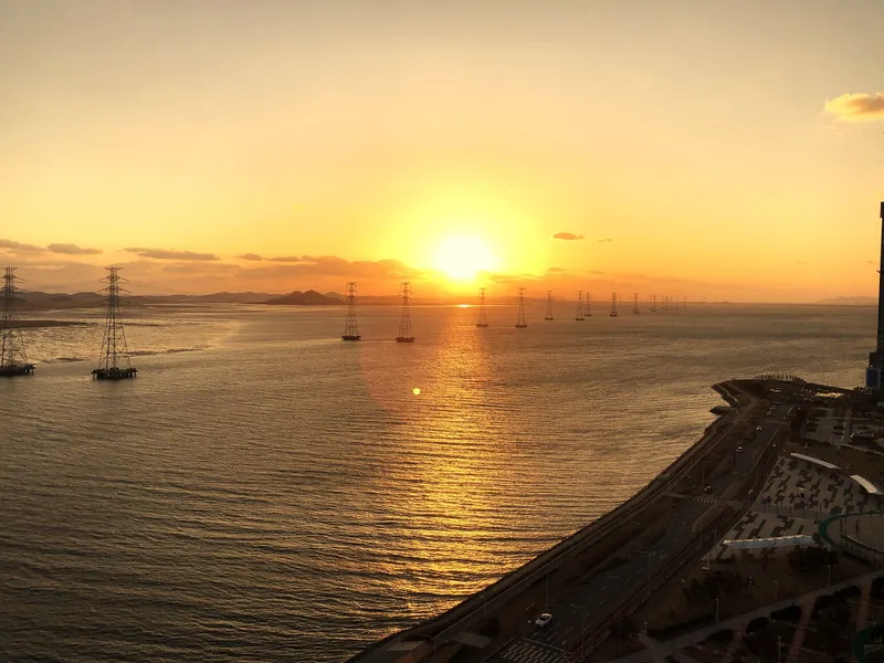 [Ansan] Fantasy Sea View Officetel 90m above the West Sea 24