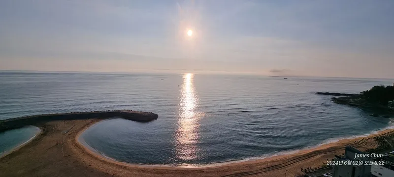 [강원 속초] 환상의 풀 오션 뷰-침실에서 맞이하는 일출-프라이빗한 힐링 10