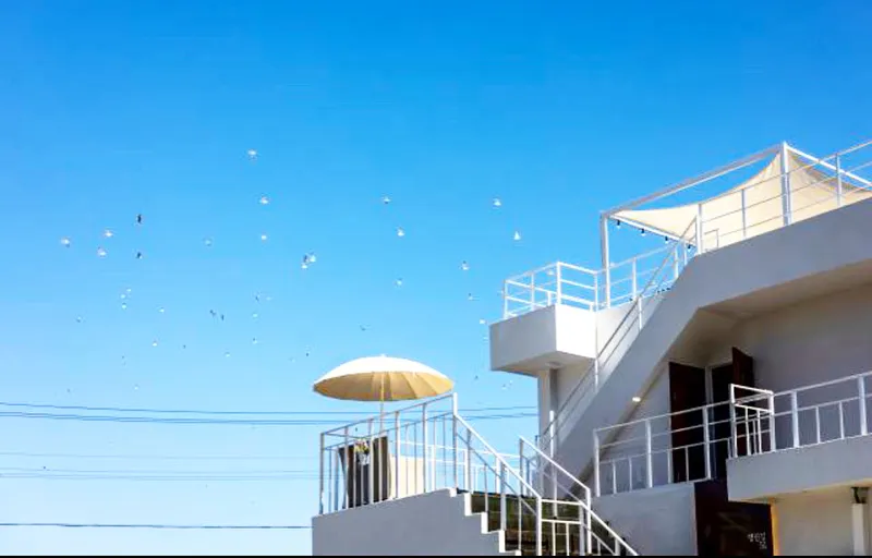 [Gangneung] 1 minute walk from Yeongjin Beach, emotional private house, lawn yard, jacuzzi 16