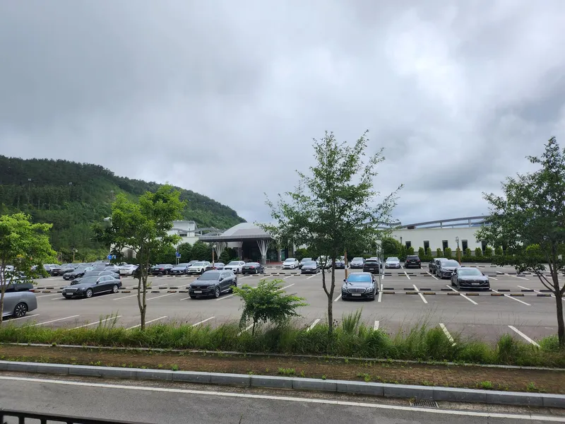 [경남 거제] 골퍼들의 성지 :편백나무산책로와 편의시설이 갖춰진 힐링숙소 11