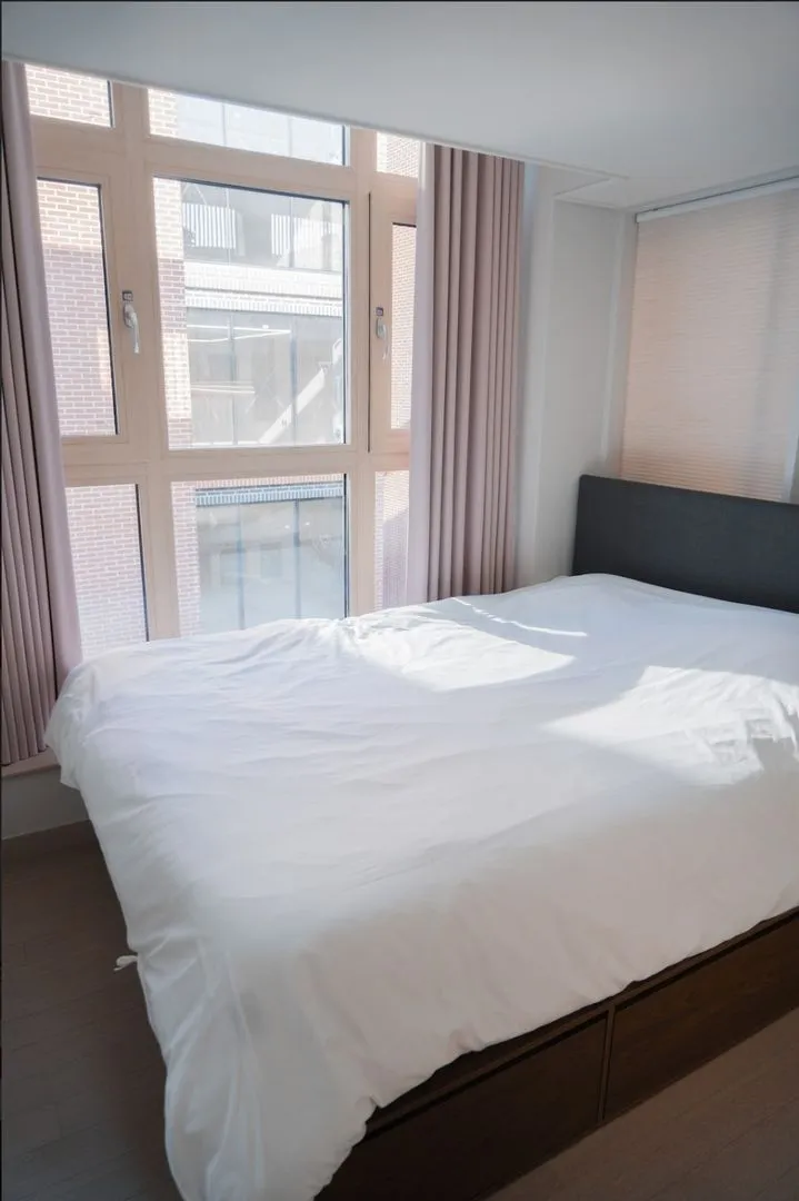 [Gangnam, Seoul] 2 queen-size beds in front of Seolleung Park in Samseong-dong 3