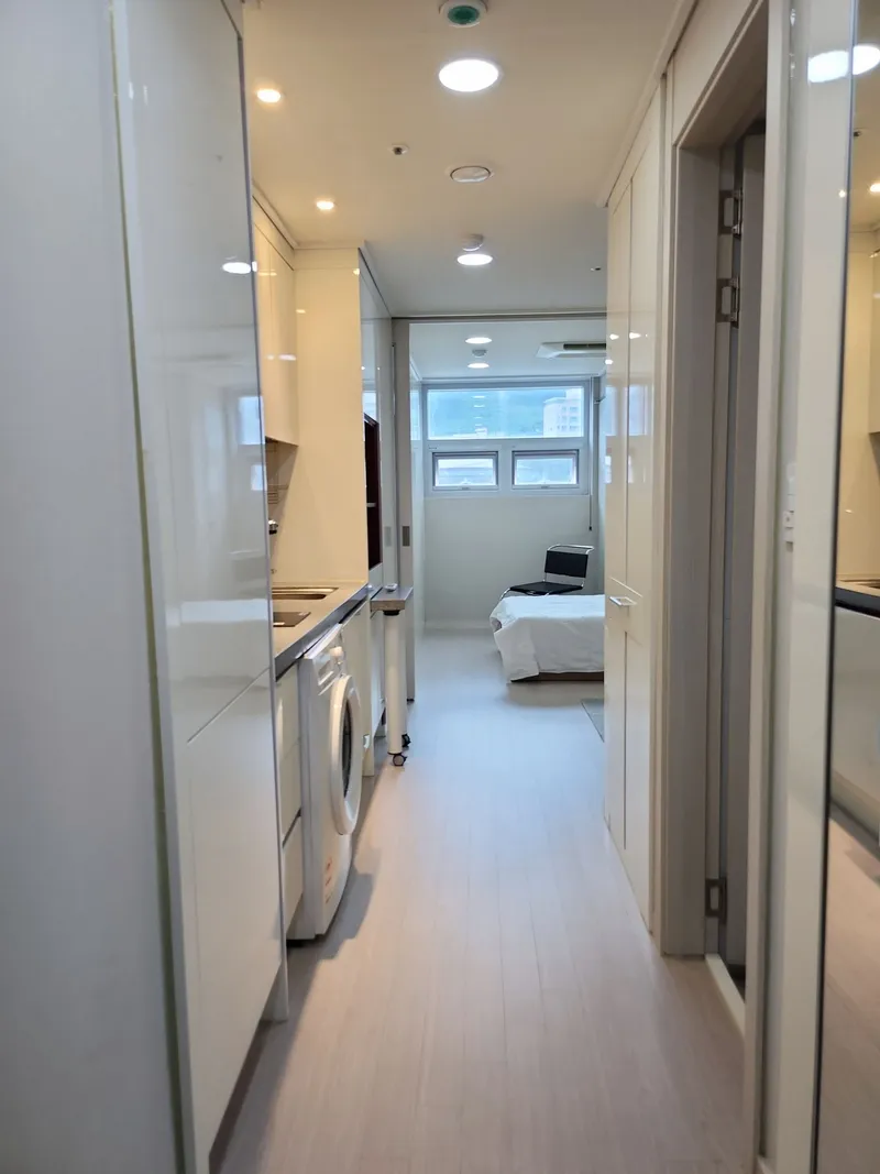 [Geoje] A new cost-effective officetel for solo travelers on business trips, 10 seconds from the beach D 14