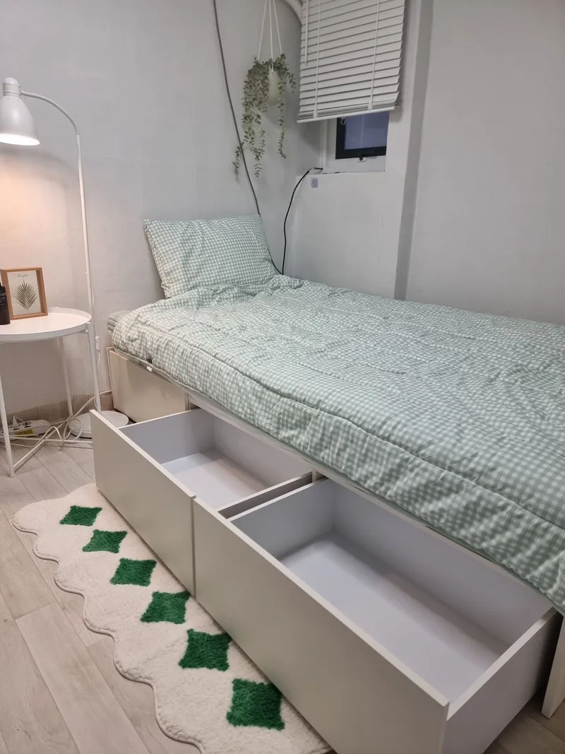 [Bucheon] White modern interior, 3 minutes walk from Bucheon Station 21