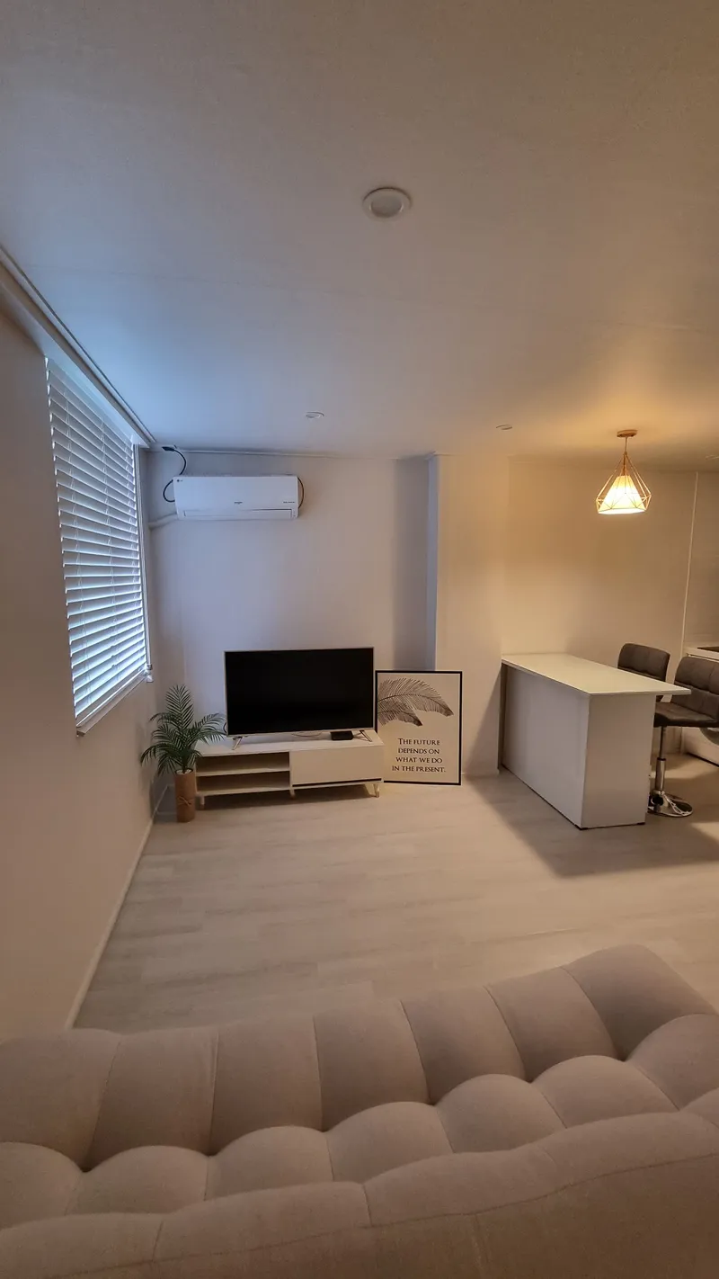 [Chuncheon] Spacious one-room with added comfort, 3 minutes walk from Myeongdong 5