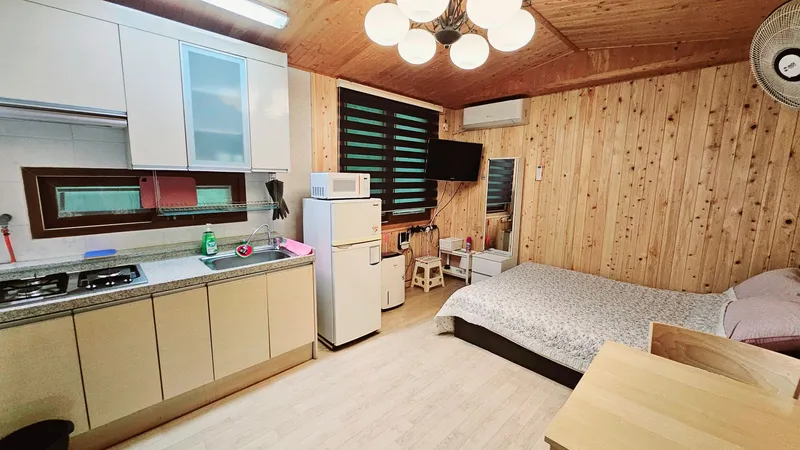[Damyang] Cypress Pension with the scent of phytoncide #Love 3