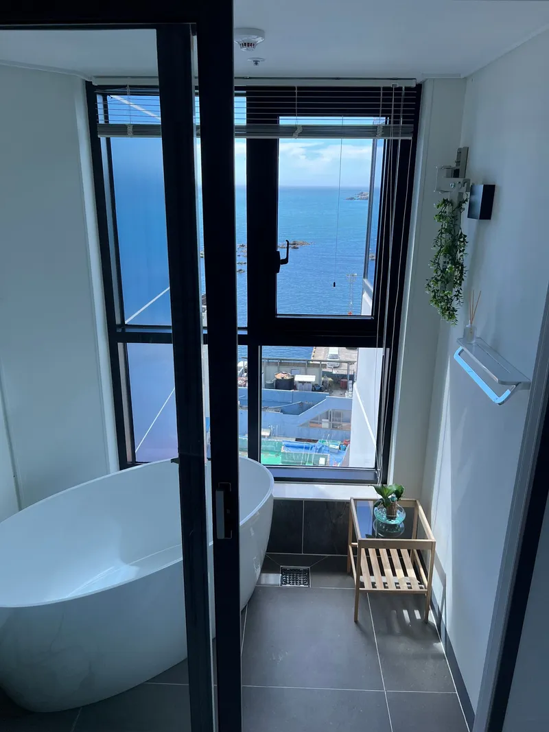 [Gijang, Busan] Ocean View Newly Built Officetel Separate Bedroom (Full Option) 12