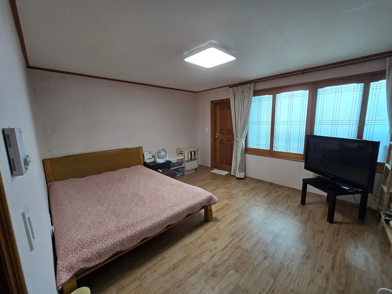 [Seongsan, Seogwipo][Seogwipo Shinsan] Accommodation with no utility bills and vehicle provided 200m from the beach 8