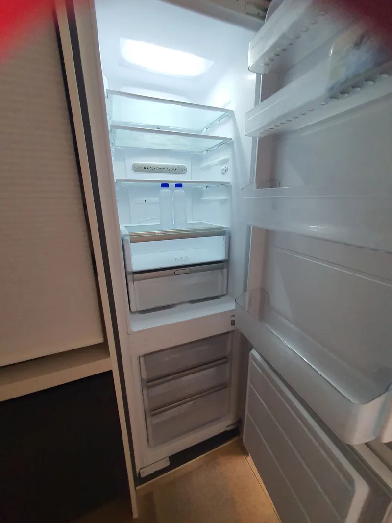 [Yeongjong, Incheon] Cool view / Peaceful ocean view. Close to airport (15 minutes away). Washer & dryer. 36