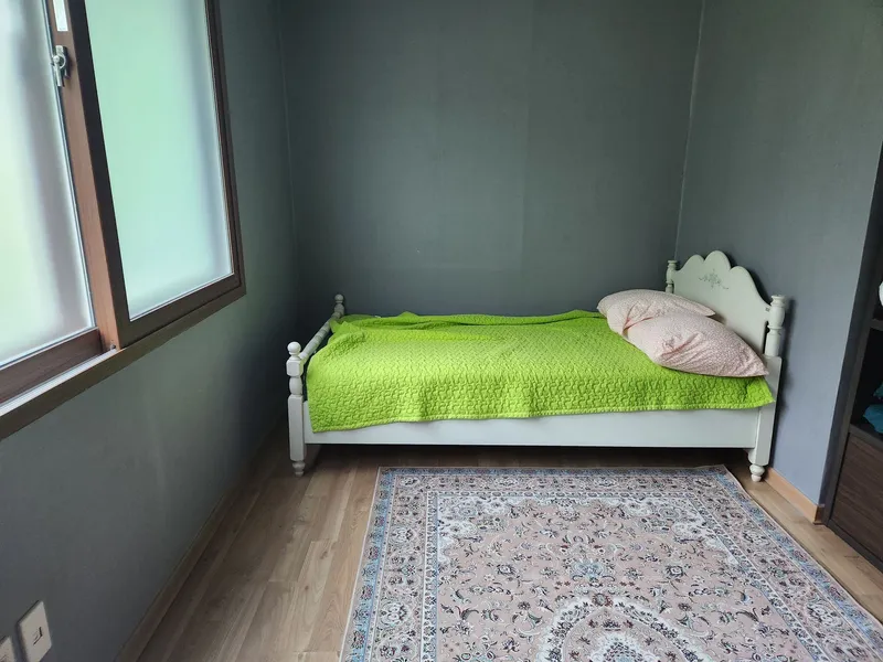 [Yangpyeong] Kim Geum-an Color Gallery House 2nd floor 2