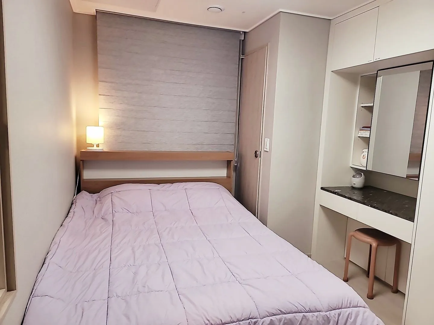 Joyang-dong One-Bedroom Efficiency Apartment