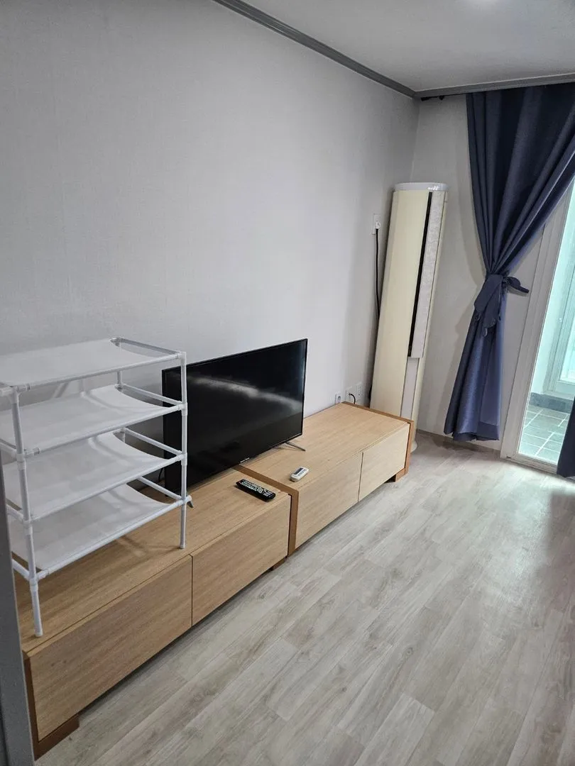 Yongjeon-dong Two-Bedroom Apartment