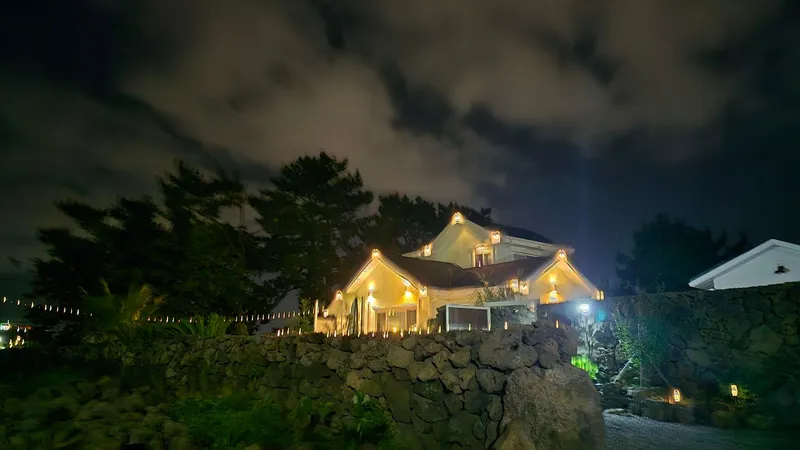 [제주 한림][제주 협재]럭셔리 프라이빗 완벽한 힐링 독채펜션 #돌담야외온수자쿠지 32