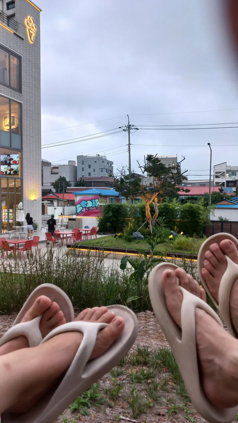 [Gangneung] 5 minutes walk from Songjeong Beach, newly built in 24 years #Parking available #Convenience facilities 22