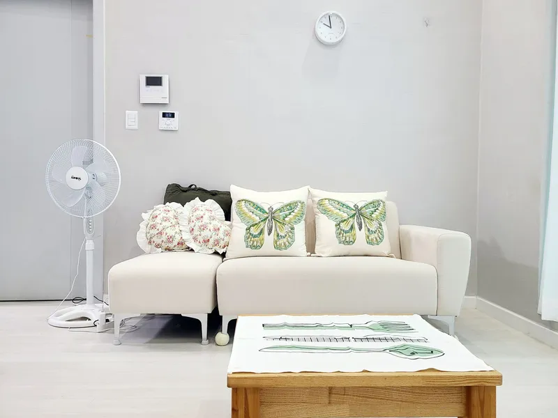 [Suwon] Paldasan view, newly built owner's unit, terrace, private, high-speed internet 4