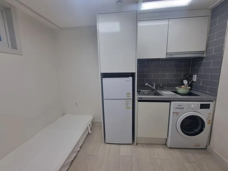 [Eunpyeong, Seoul] Fully furnished newly built 101 (semi-basement), 3 minutes from Yeokchon Station 2